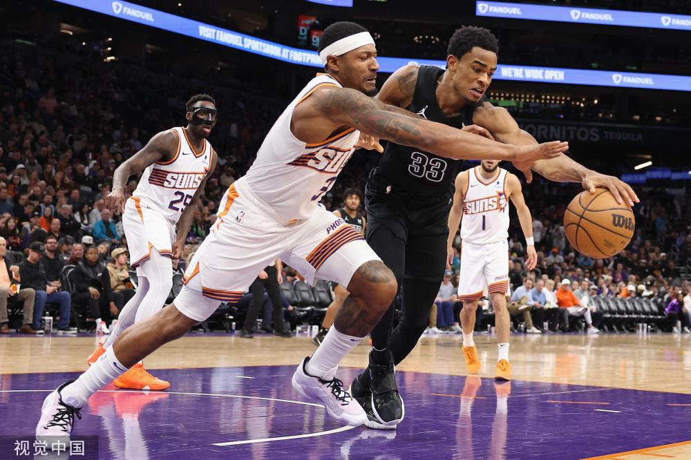 中的主要亮 中的主要亮