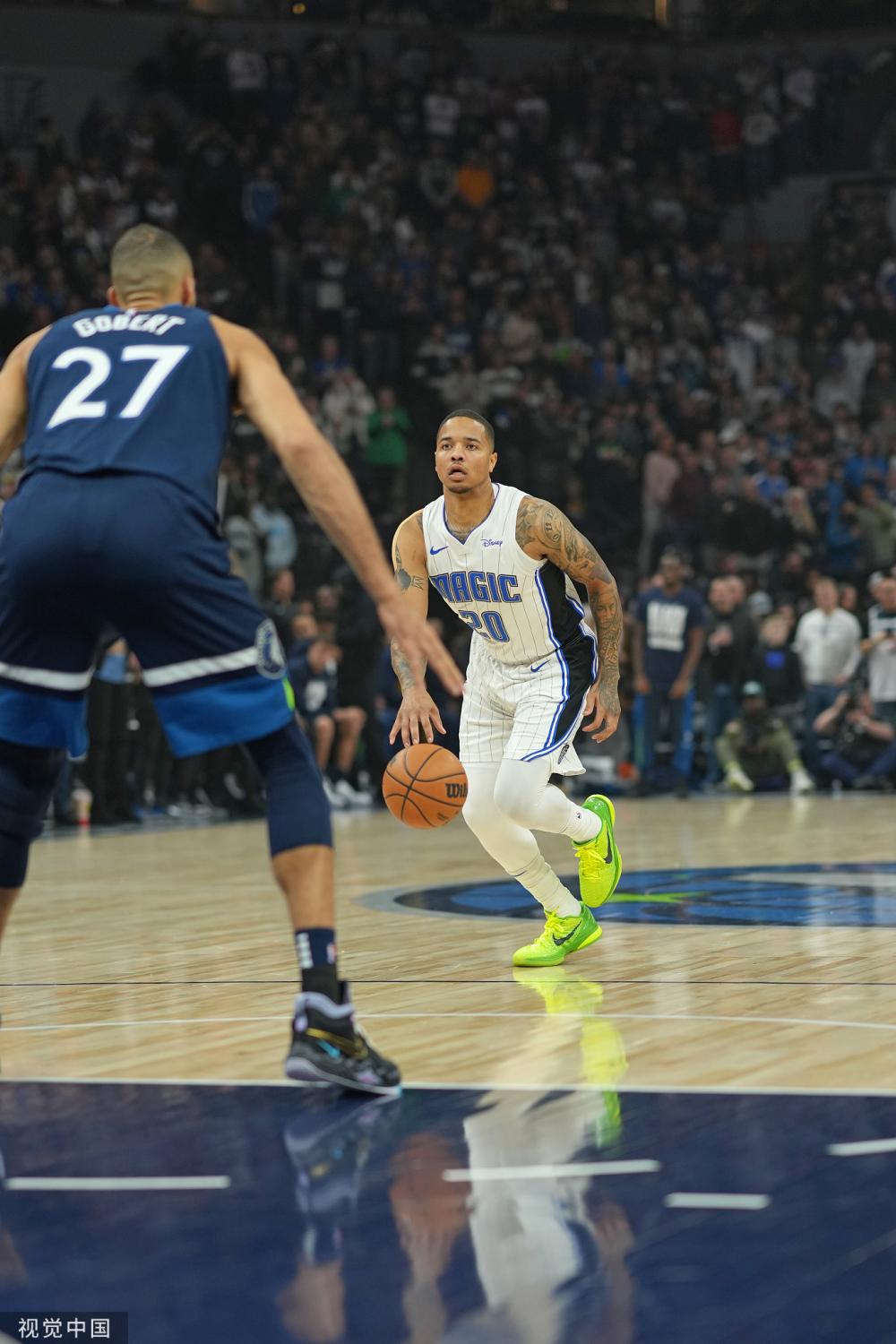 球至底角 球至底角